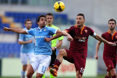 Dua Gol Stootman dan Nainggolan Kalahkan Lazio 2-0