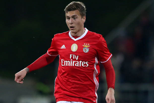 Mourinho Kami akan Mainkan Lindelof di Champions Nanti Mourinho Kami akan Mainkan Lindelof di Champions Nanti